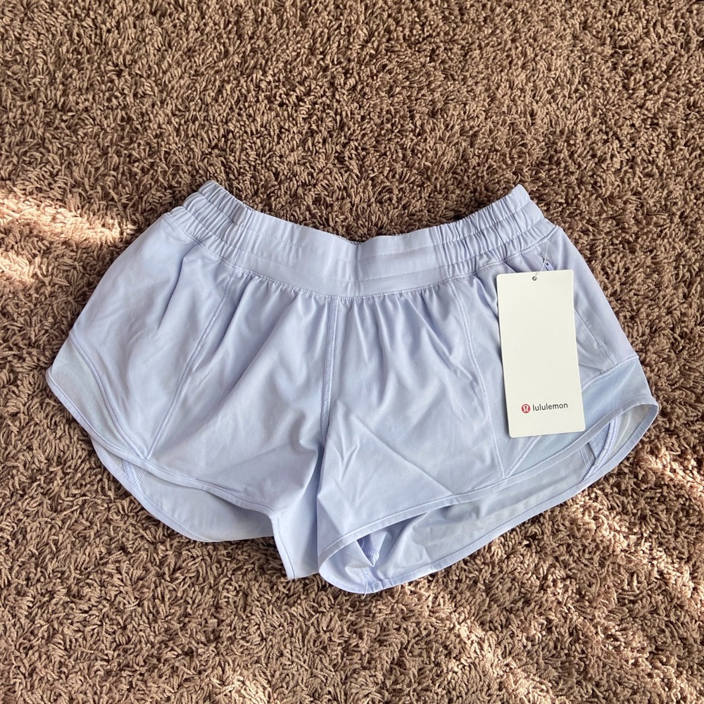 RARE Baby Blue Lululemon Hotty Hot 2.5” Shorts NWT